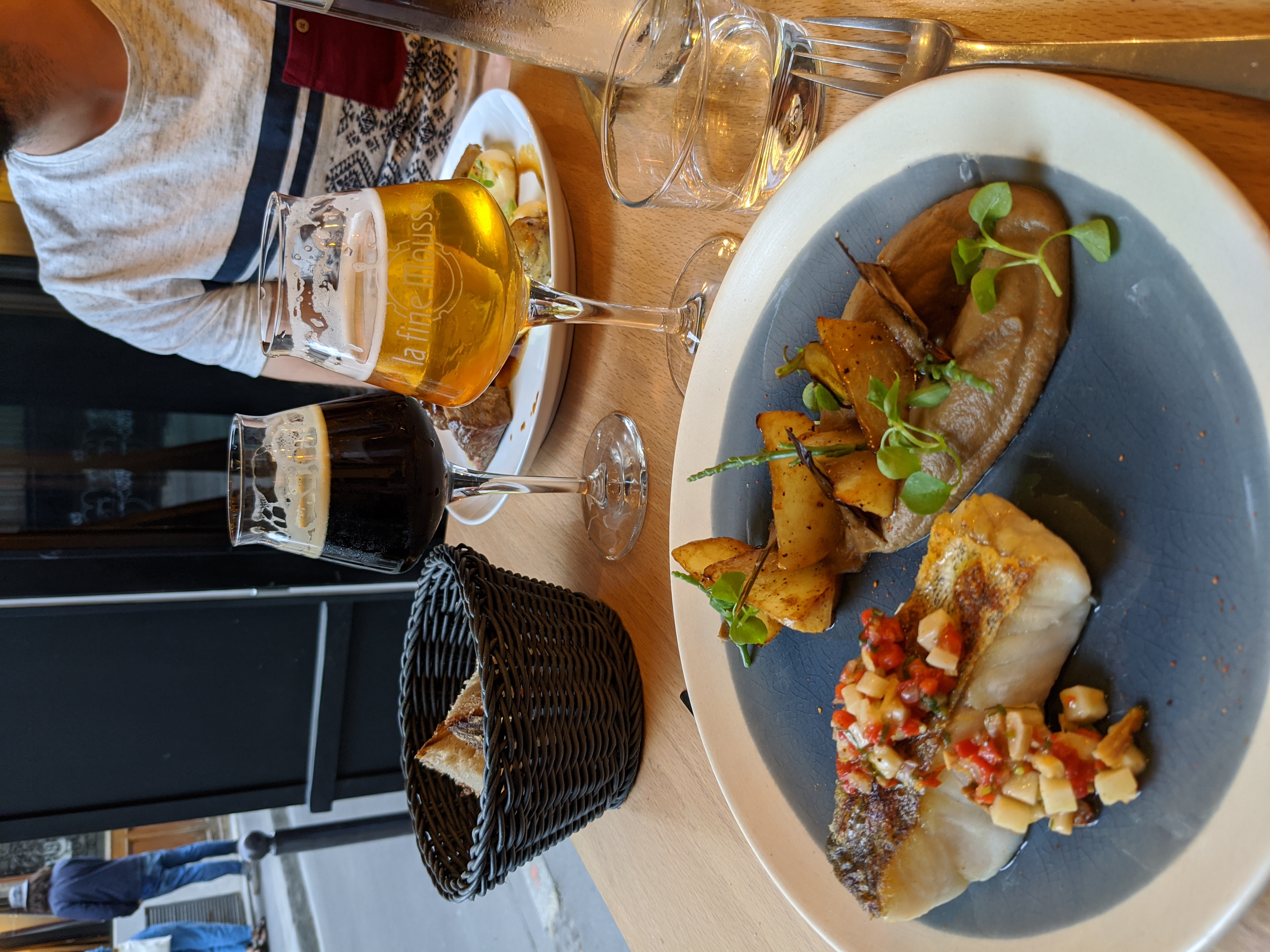 Pairing à La Fine Mousse (Paris) : poisson, blonde et stout